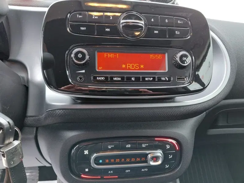 smart Fortwo usata a Cagliari (10)