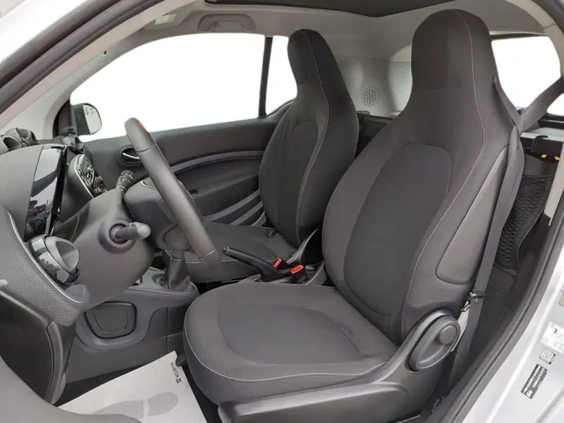 smart Fortwo usata a Cagliari (11)