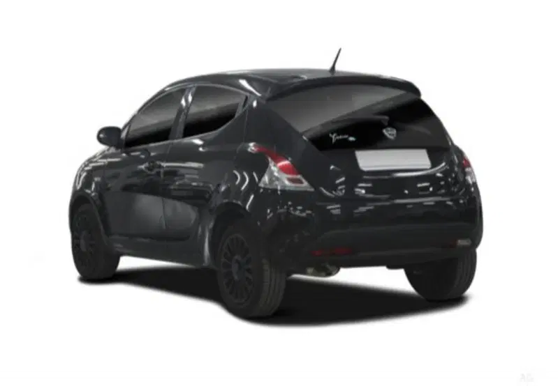 Lancia Ypsilon usata a Cosenza (6)