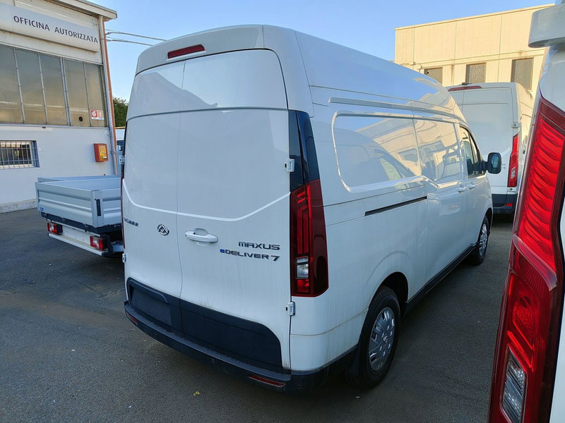 Maxus e Furgone nuova a Torino (4)