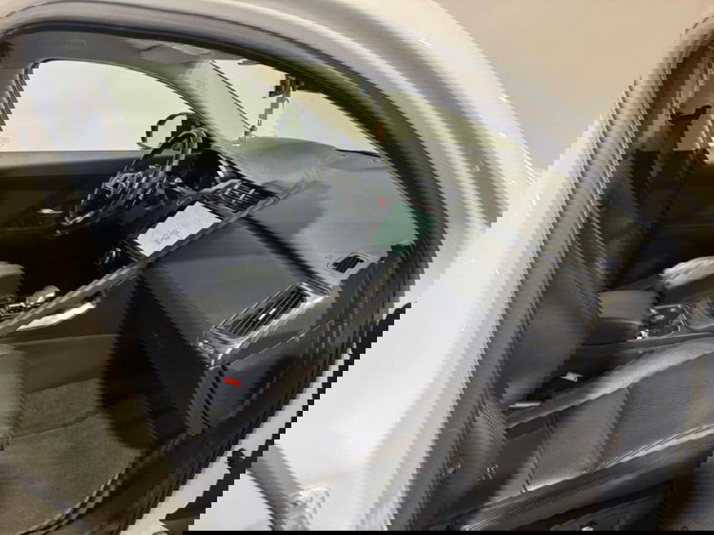 Jaguar E-Pace usata a Venezia (10)