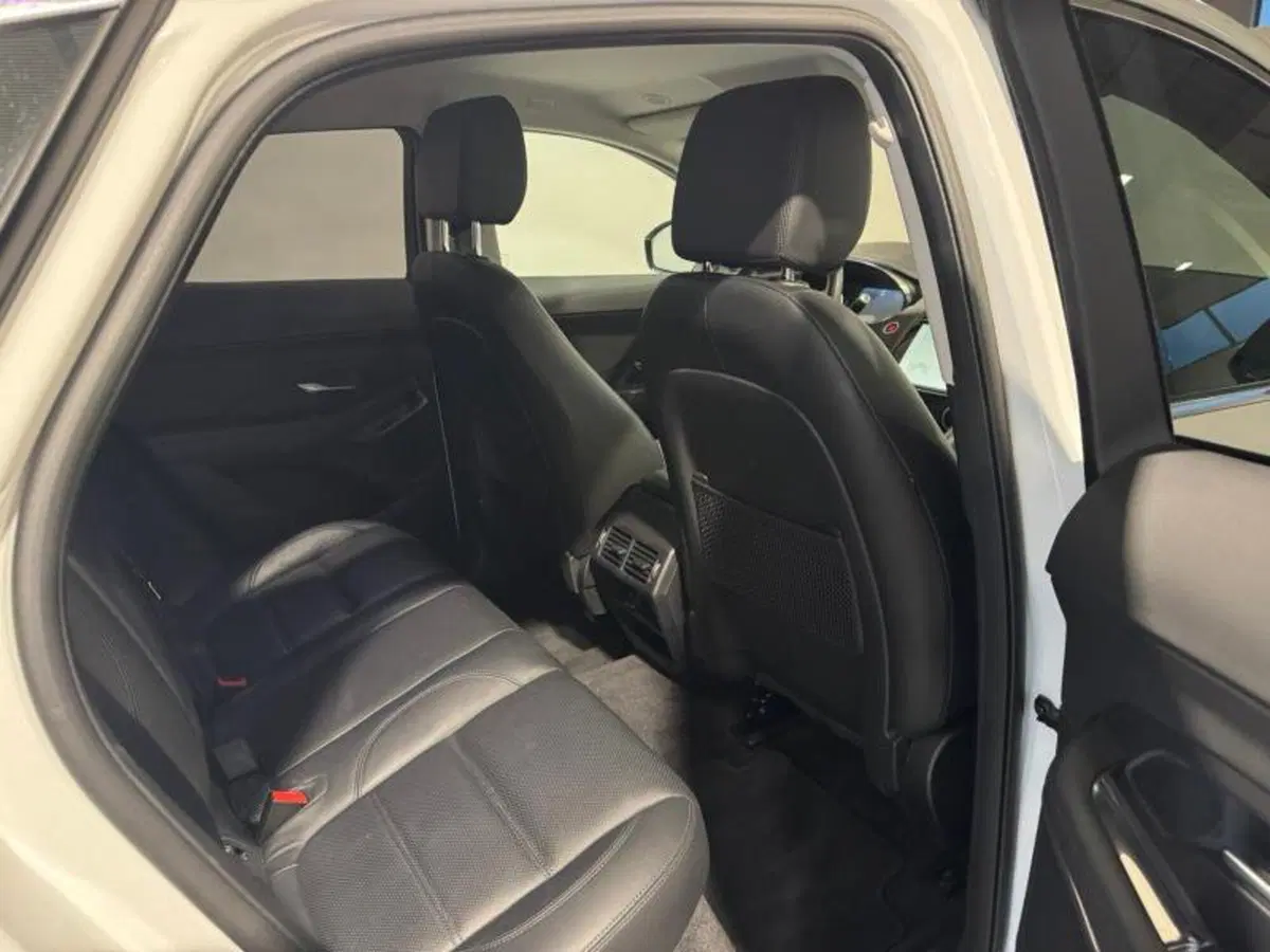 Jaguar E-Pace usata a Venezia (11)