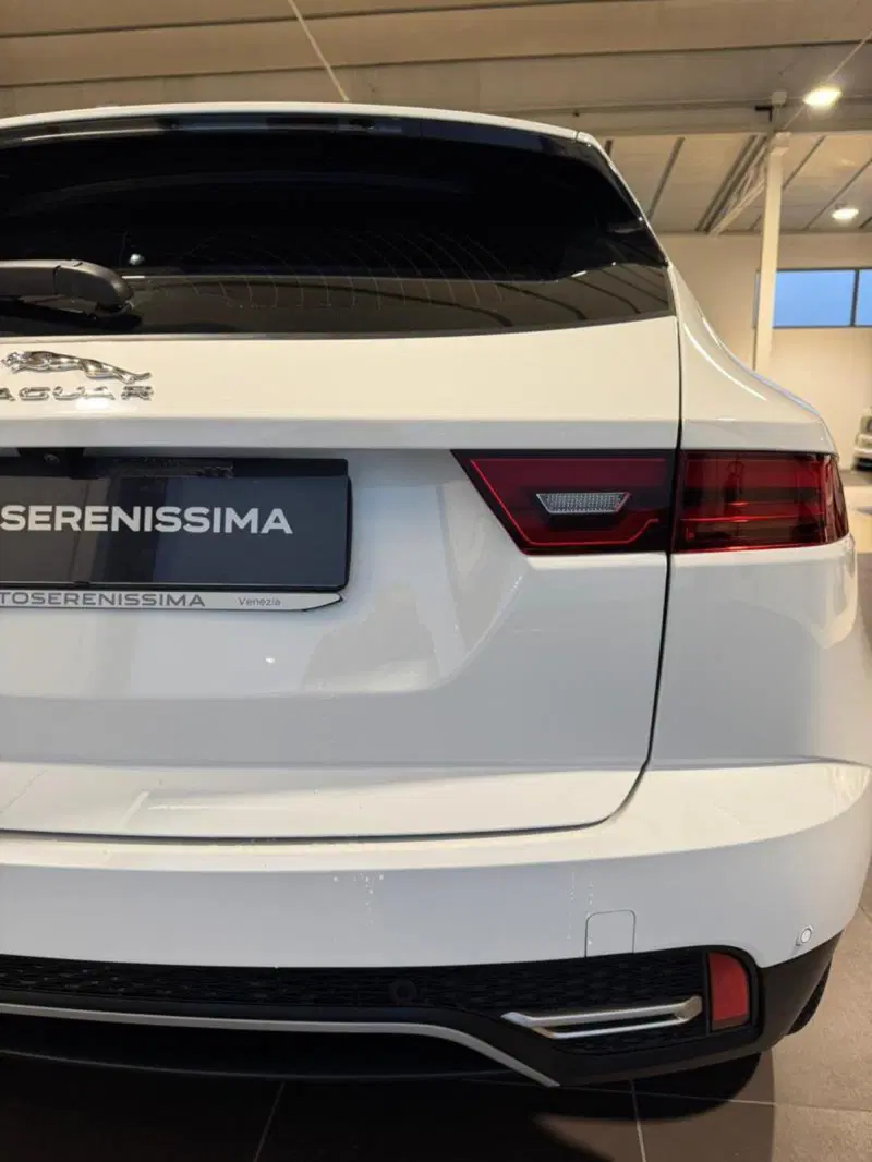 Jaguar E-Pace usata a Venezia (4)
