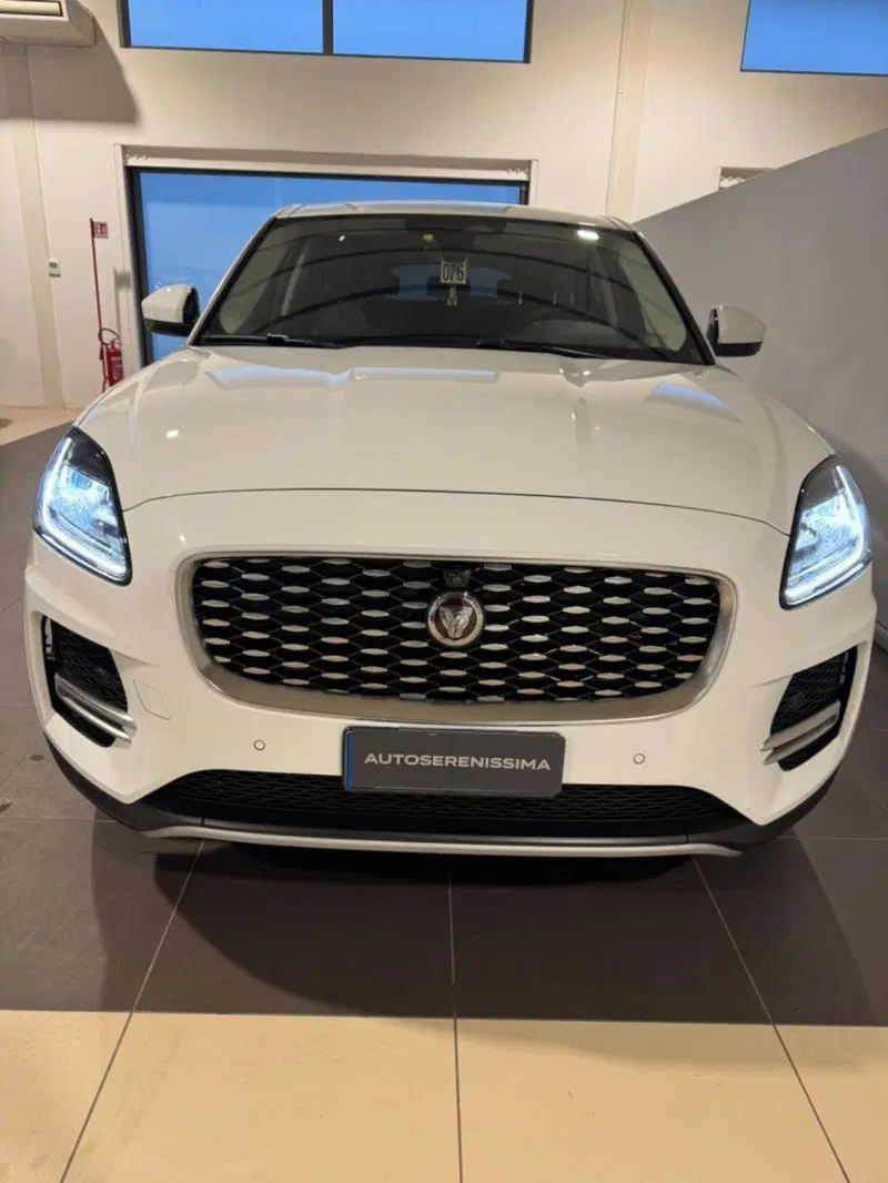 Jaguar E-Pace usata a Venezia (8)