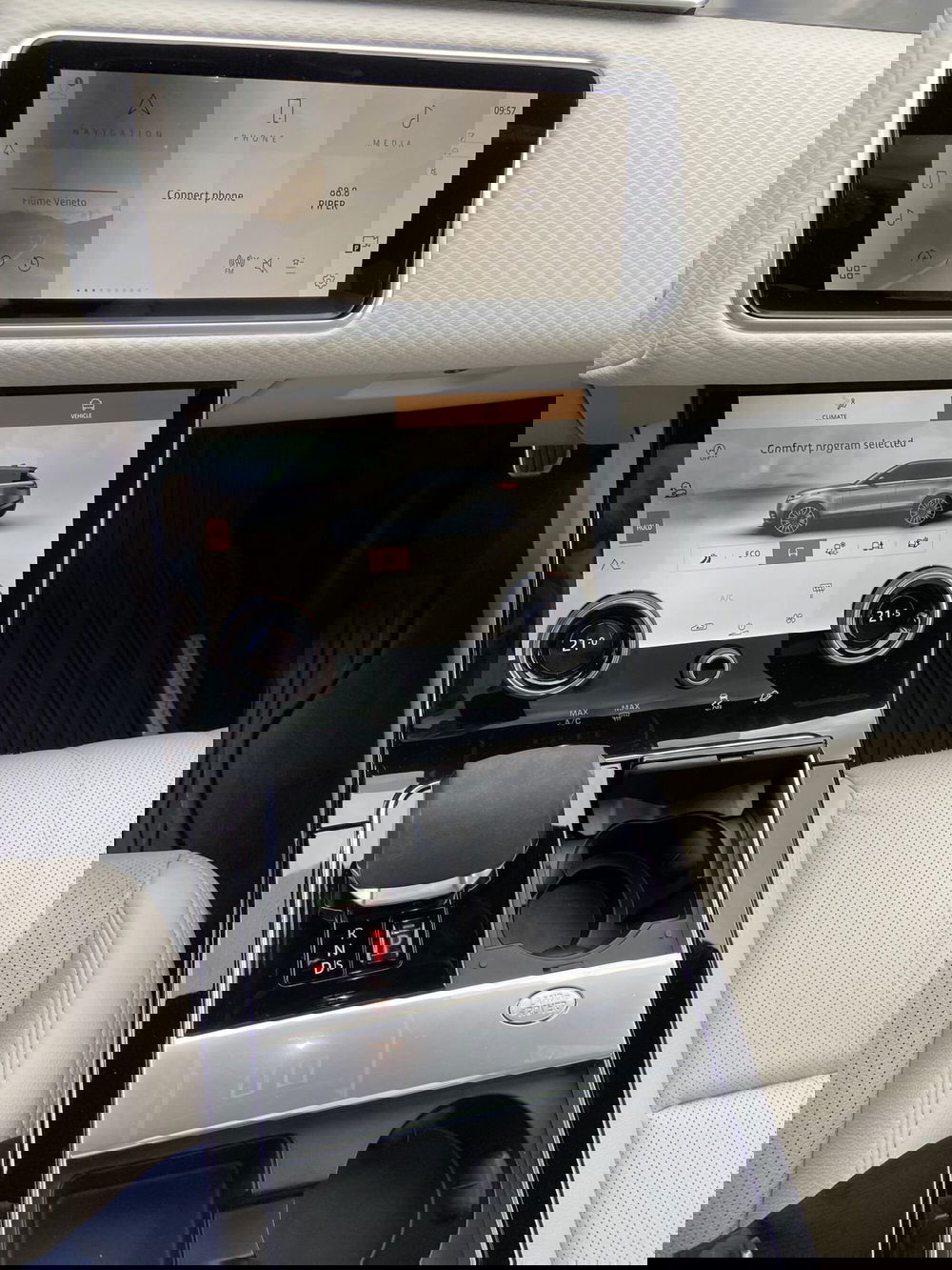 Land Rover Range Rover Velar usata a Pordenone (11)