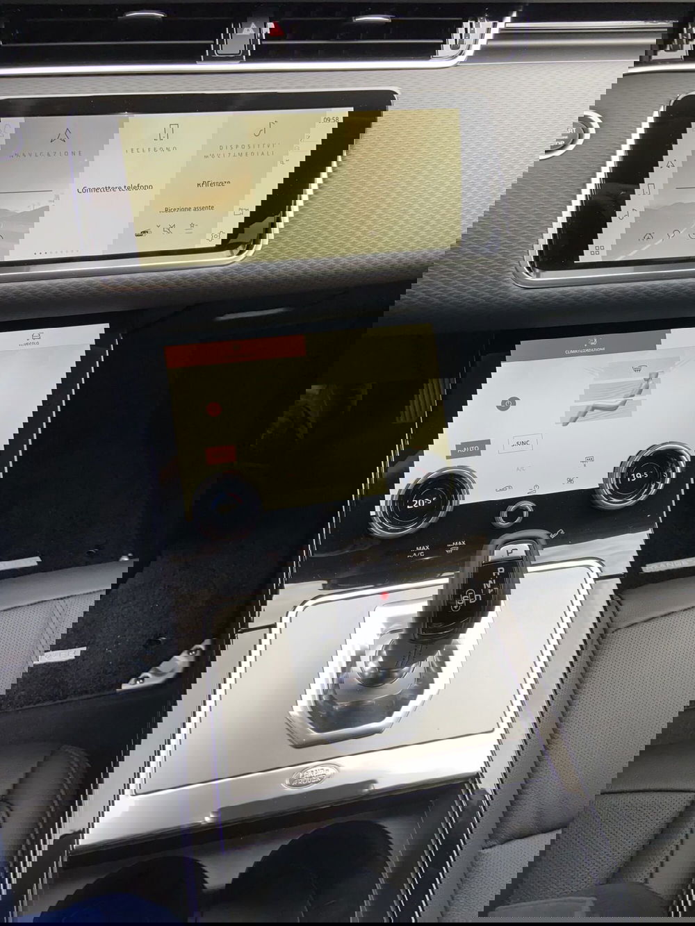 Land Rover Range Rover Evoque nuova a Pordenone (11)