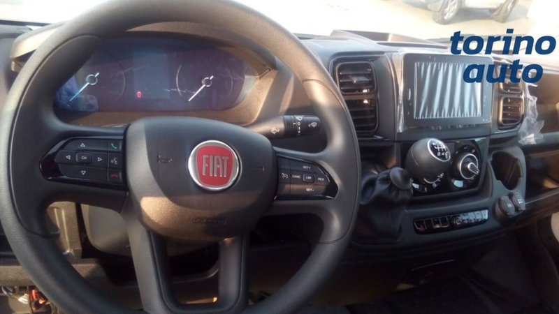 Fiat e-Ducato Furgone nuova a Torino (4)