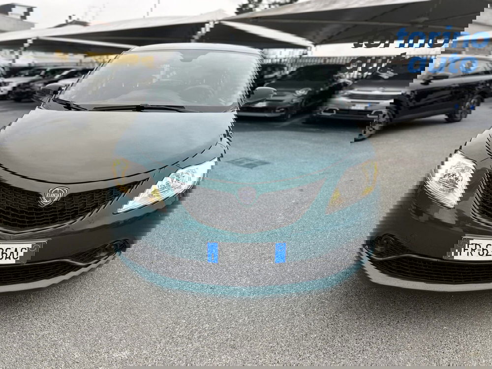 Lancia Ypsilon usata a Torino (2)