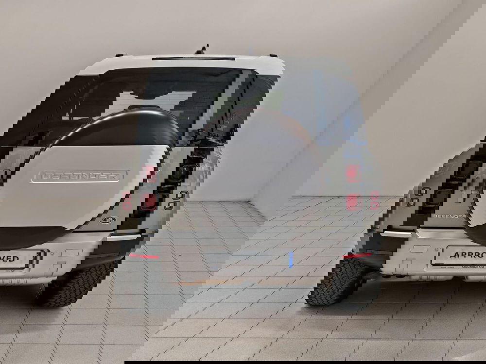 Land Rover Defender usata a Verbano Cusio Ossola (7)