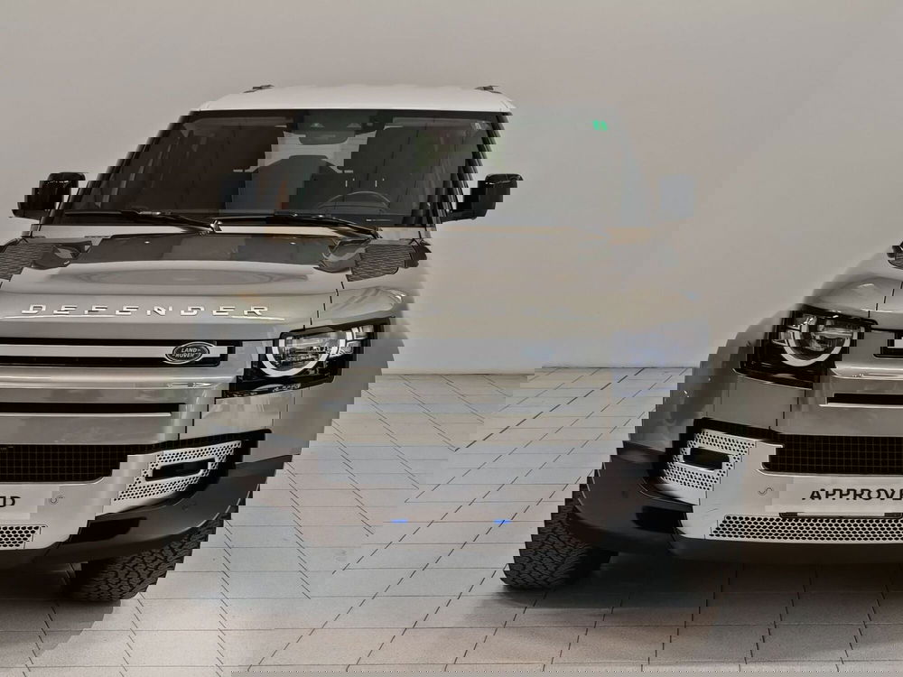 Land Rover Defender usata a Verbano Cusio Ossola (8)