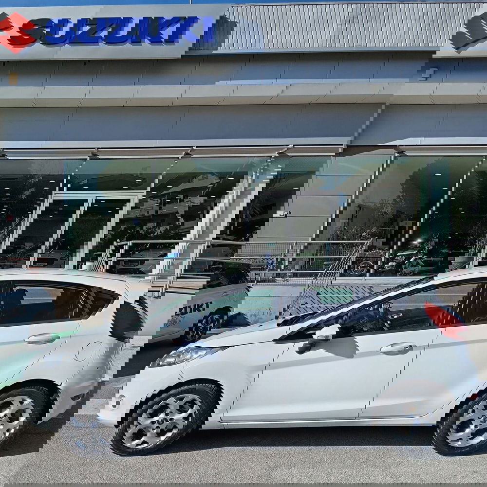 Ford Fiesta usata a L'Aquila (2)