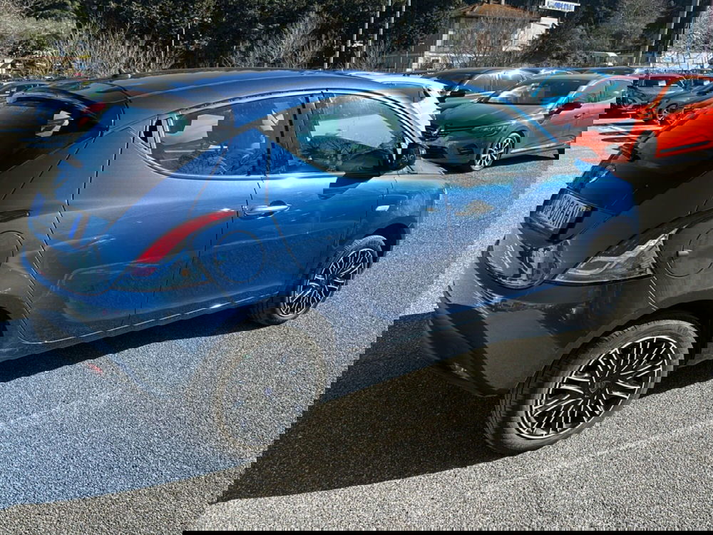 Lancia Ypsilon usata a Roma (6)