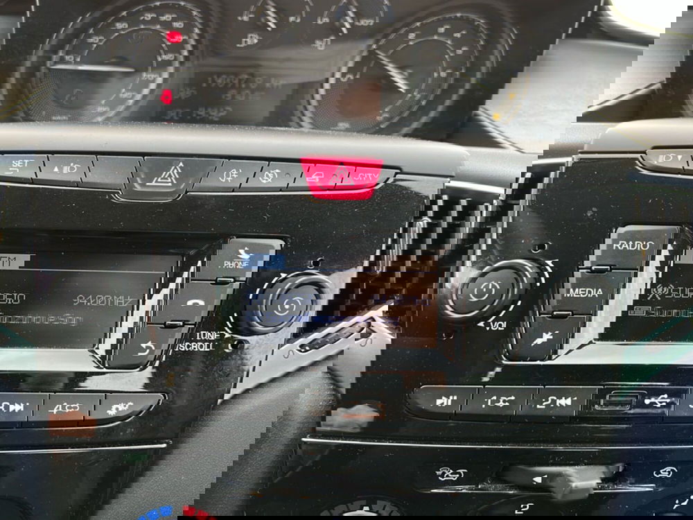 Lancia Ypsilon usata a Roma (16)