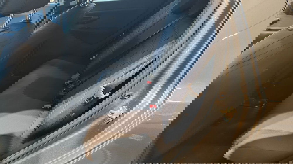 Lancia Ypsilon usata a Milano (12)