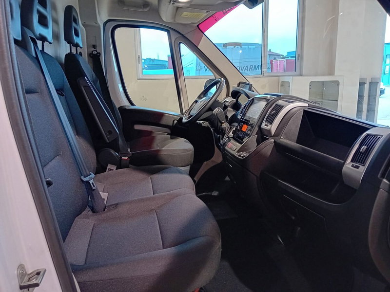 Fiat e-Ducato Furgone usata a Milano (11)