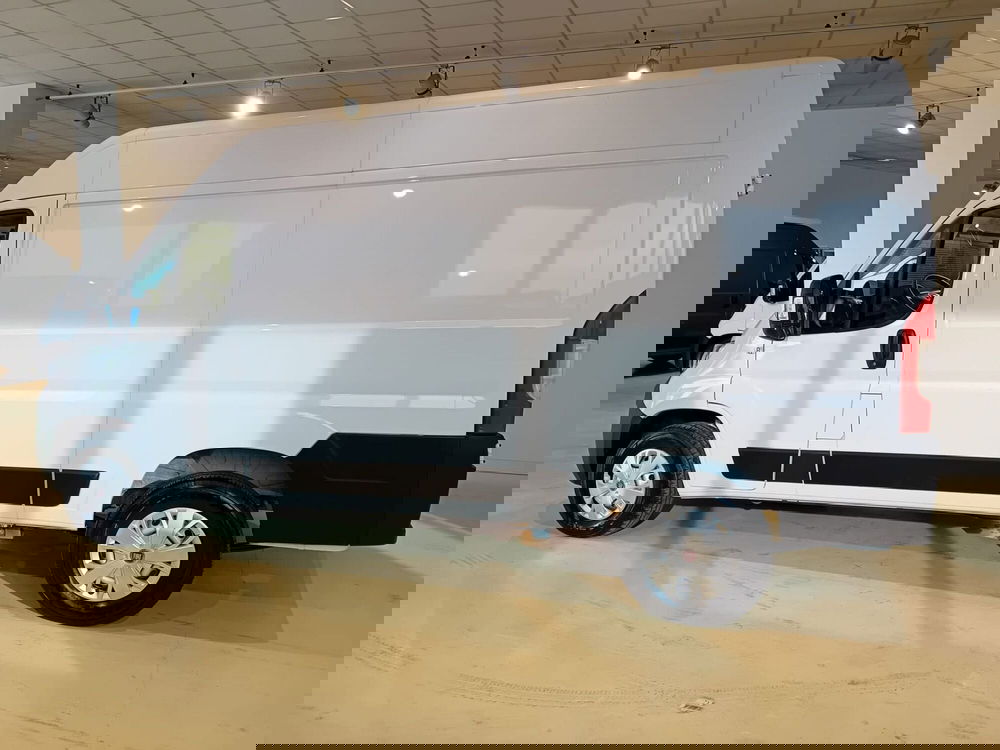 Fiat e-Ducato Furgone usata a Milano (2)