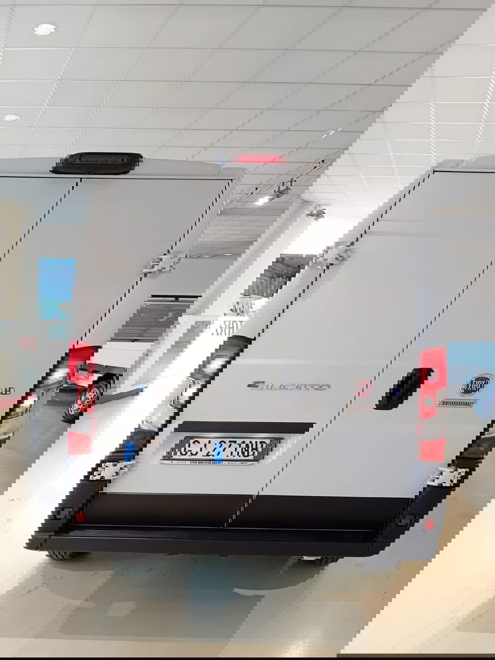 Fiat e-Ducato Furgone usata a Milano (4)