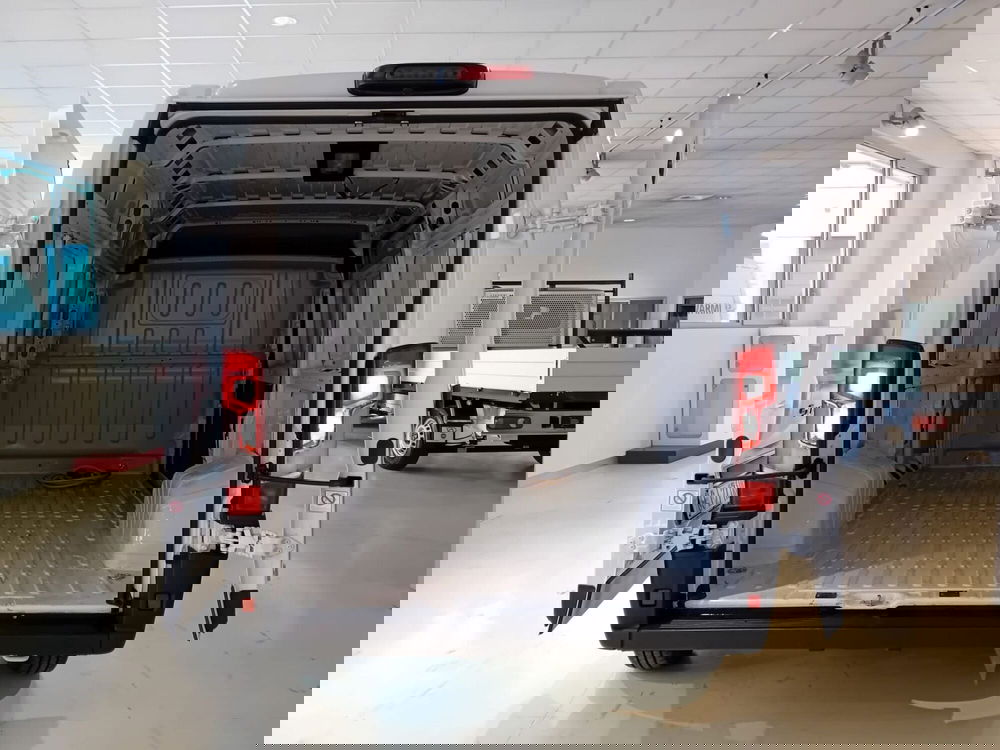 Fiat e-Ducato Furgone usata a Milano (7)