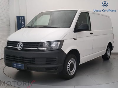 Volkswagen Veicoli Commerciali Transporter Furgone 2.0 TDI 102CV PL Furgone Business Eu6 del 2019 usata a Busto Arsizio