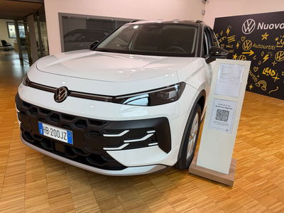 Volkswagen T-Roc 1.5 etsi Life 150cv dsg nuova a Genova