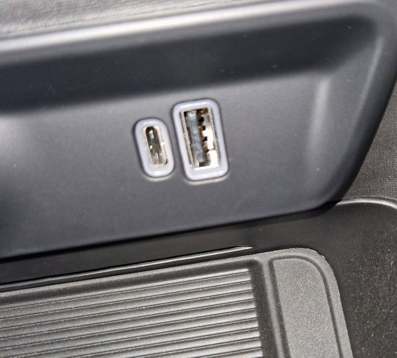 Alfa Romeo Tonale usata a Terni (14)