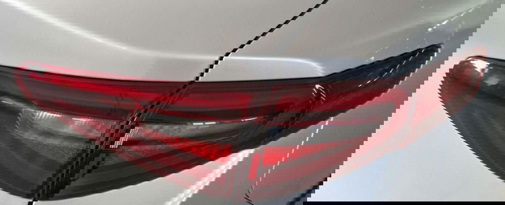 Alfa Romeo Stelvio usata a Terni (17)