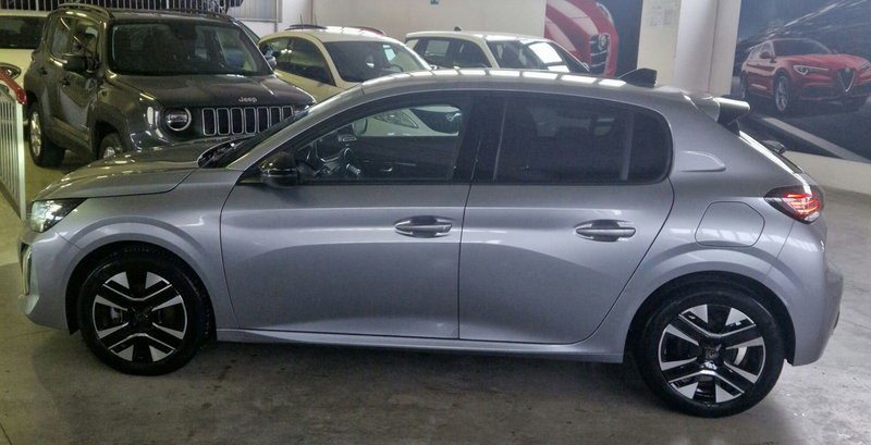 Peugeot 208 usata a Terni (3)