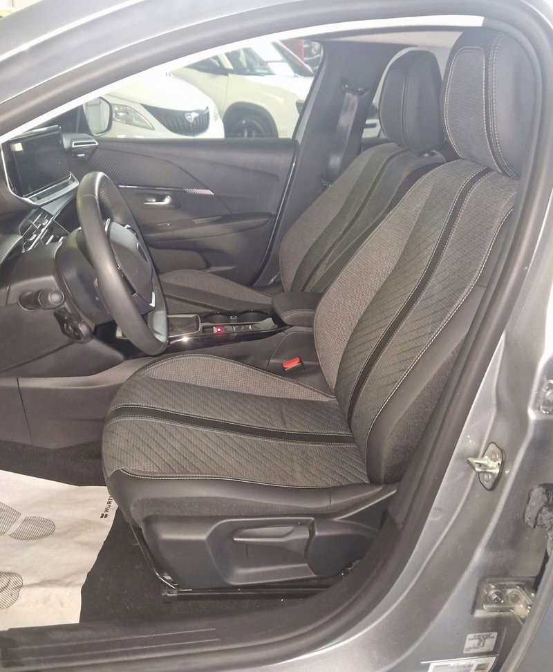 Peugeot 208 usata a Terni (7)