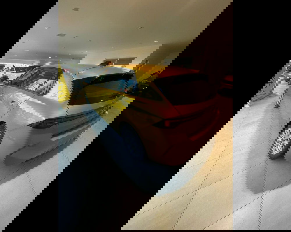 Opel Astra nuova a Imperia (4)