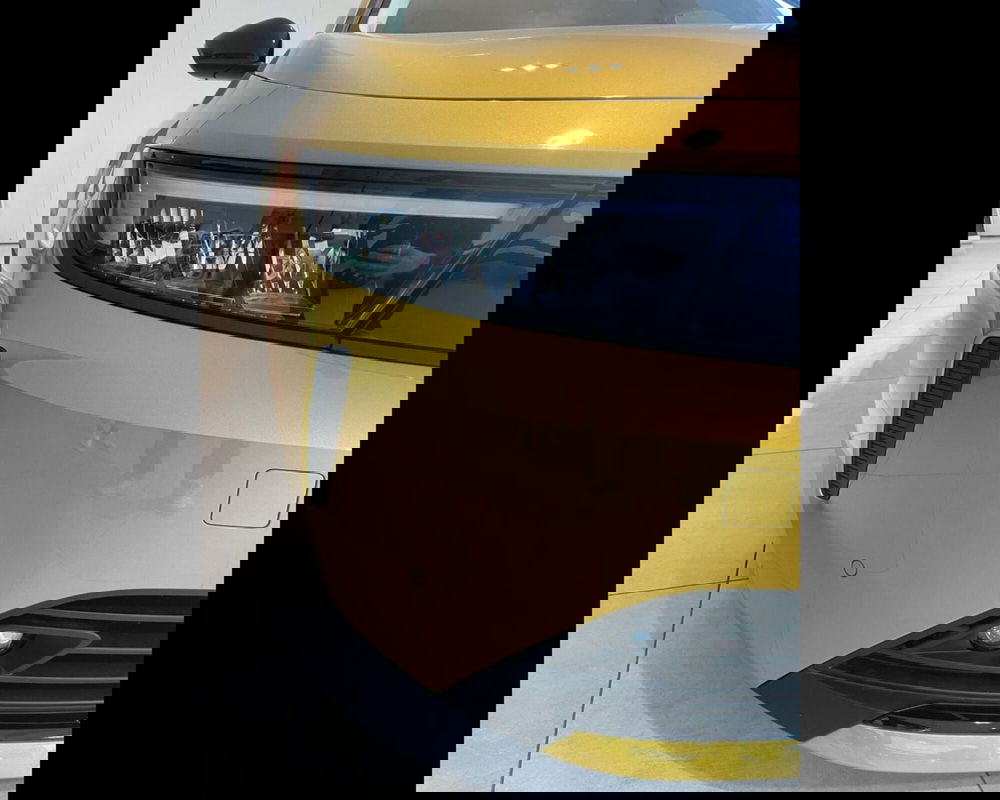 Opel Astra nuova a Imperia (9)