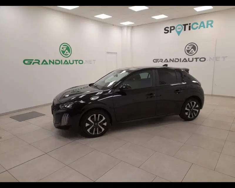 Peugeot 208 nuova a Alessandria (3)