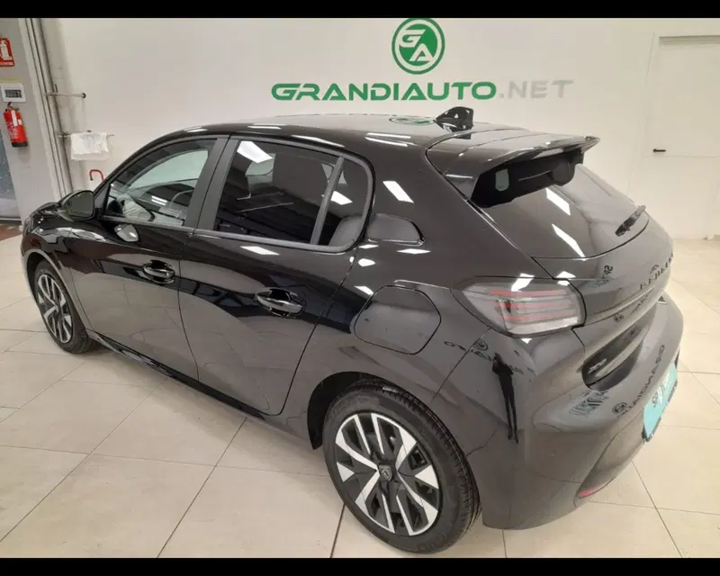 Peugeot 208 nuova a Alessandria (4)