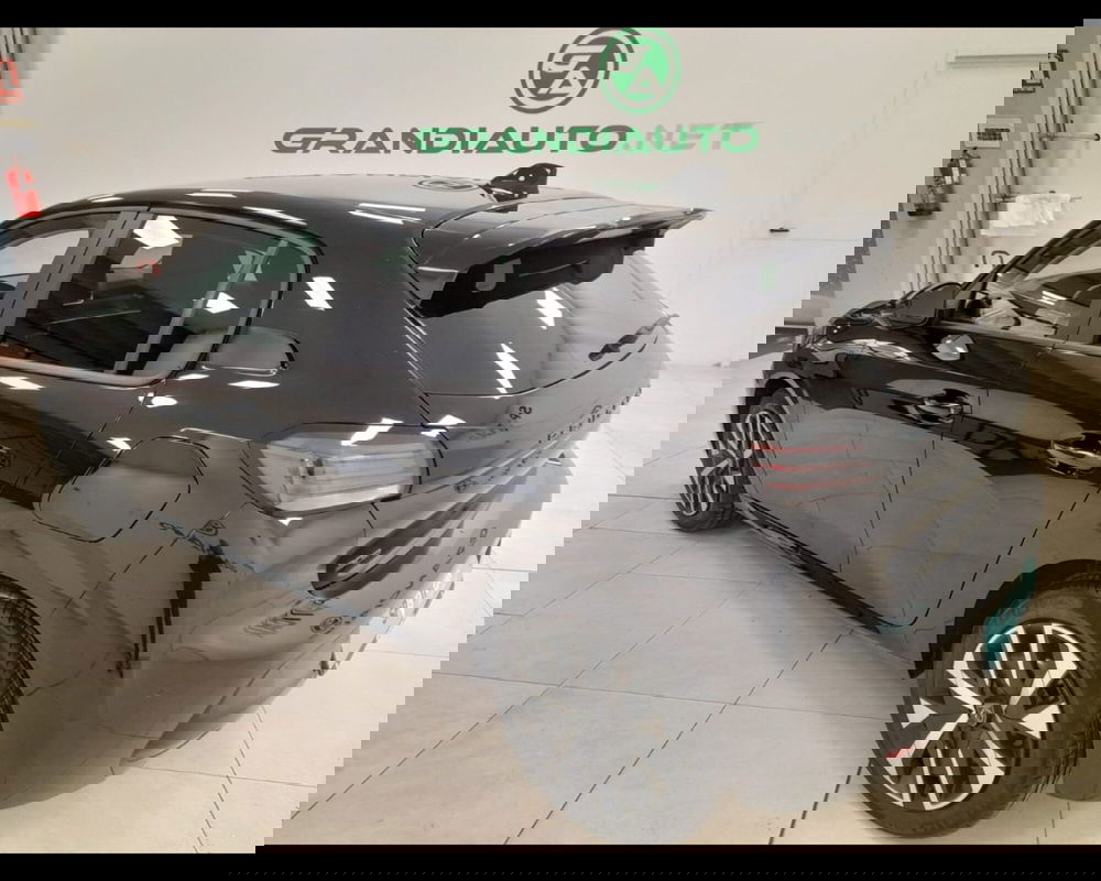 Peugeot 208 nuova a Alessandria (4)