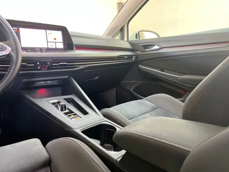 Volkswagen Golf usata a Roma (13)