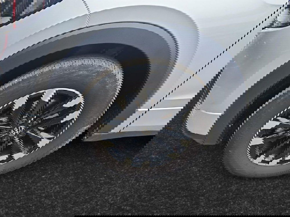 Volkswagen T-Cross usata a Lecco (19)