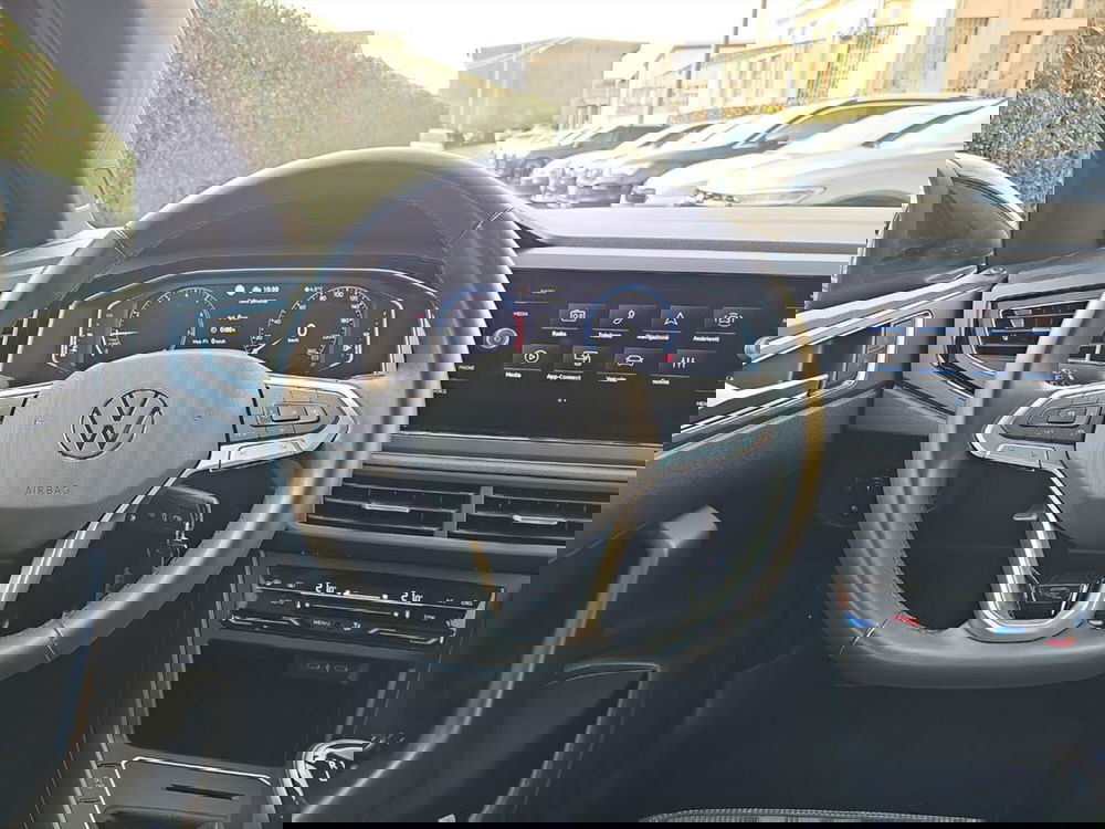 Volkswagen Taigo usata a Lecco (4)