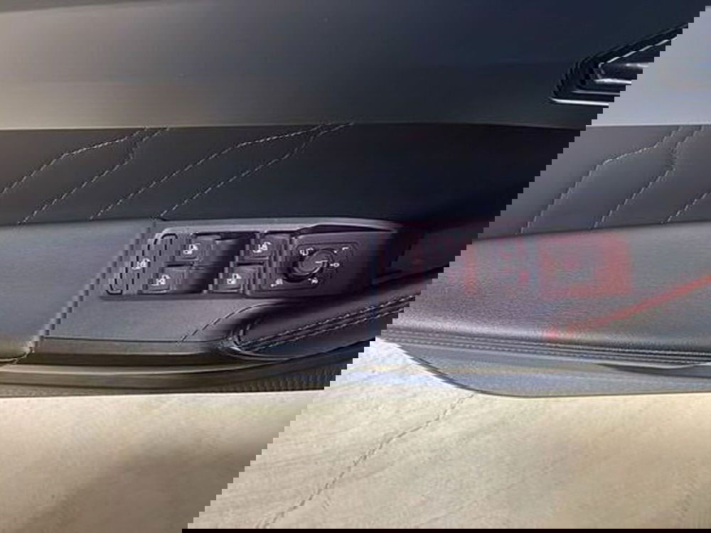 Cupra Formentor usata a Vicenza (18)