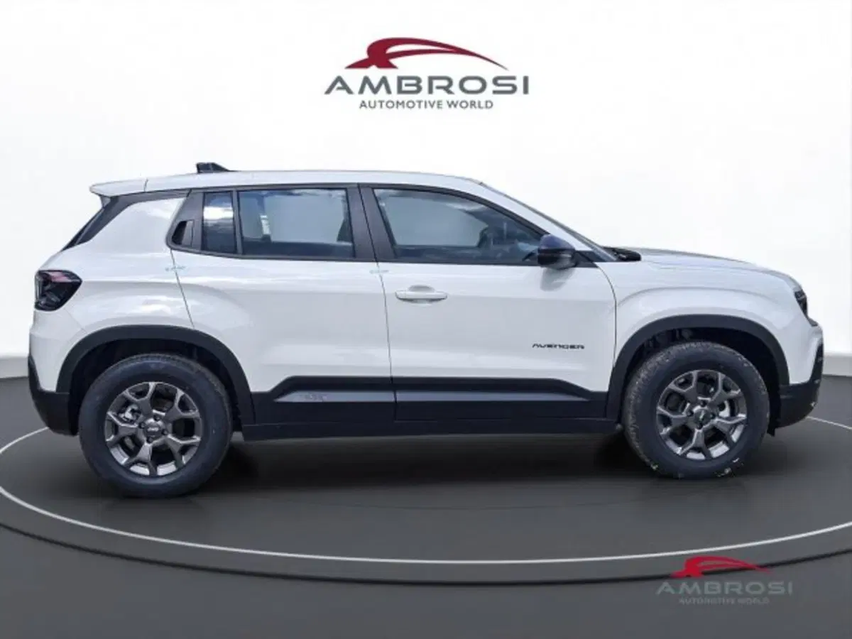 Jeep Avenger nuova a Perugia (5)