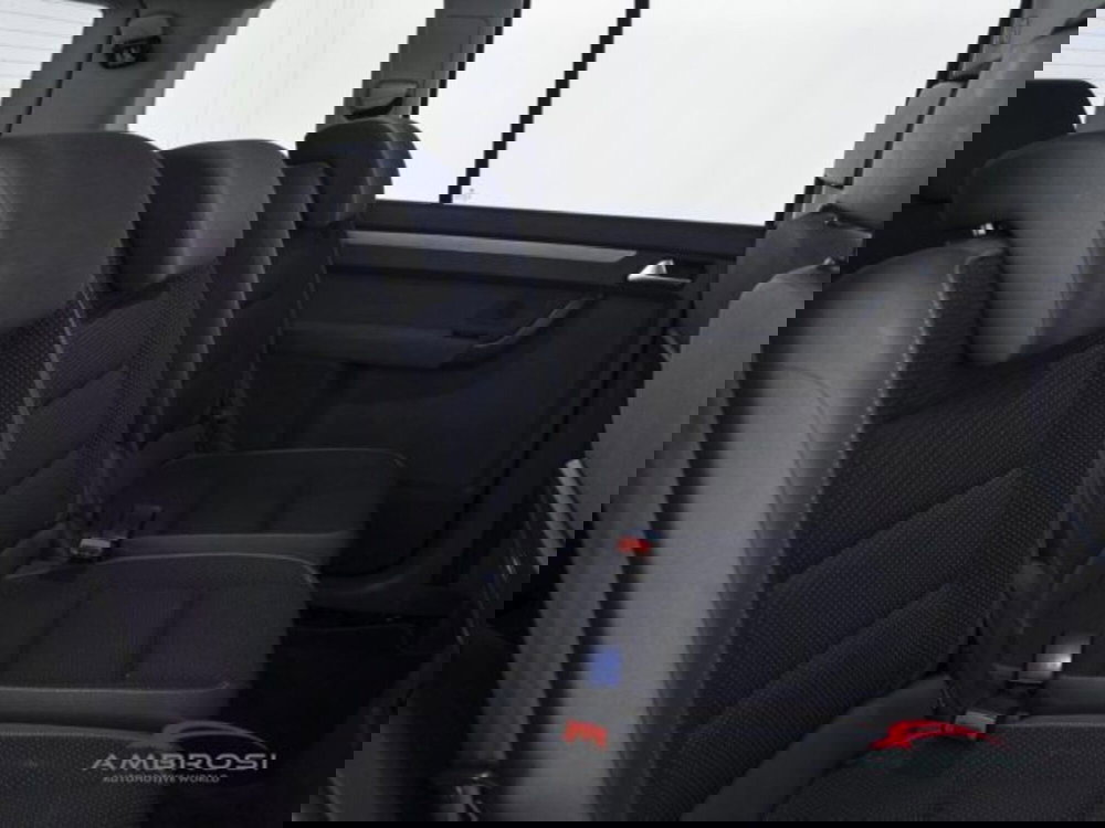 Volkswagen Touran usata a Perugia (13)