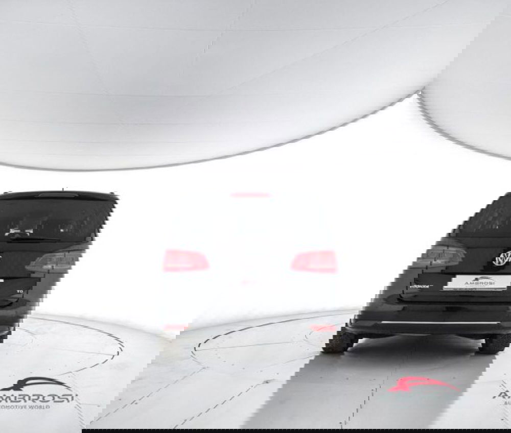 Volkswagen Touran usata a Perugia (6)