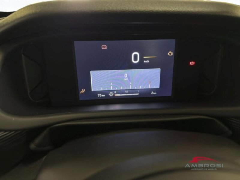 Jeep Avenger nuova a Perugia (13)