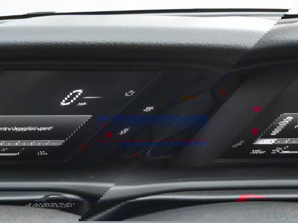 Jeep Avenger nuova a Perugia (13)