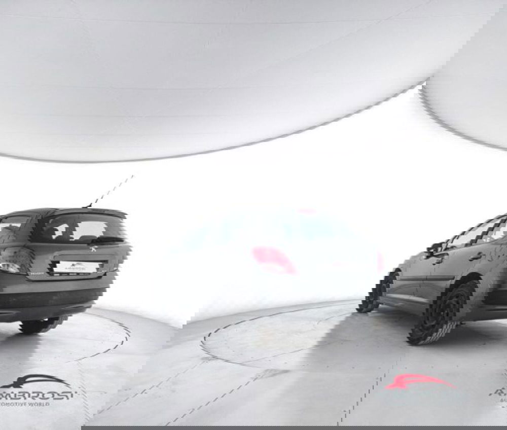 Peugeot 207 usata a Perugia (4)