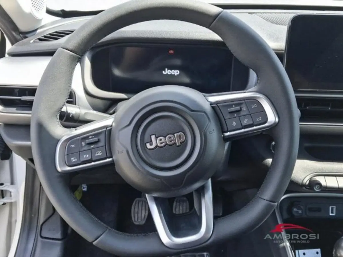 Jeep Avenger nuova a Perugia (13)