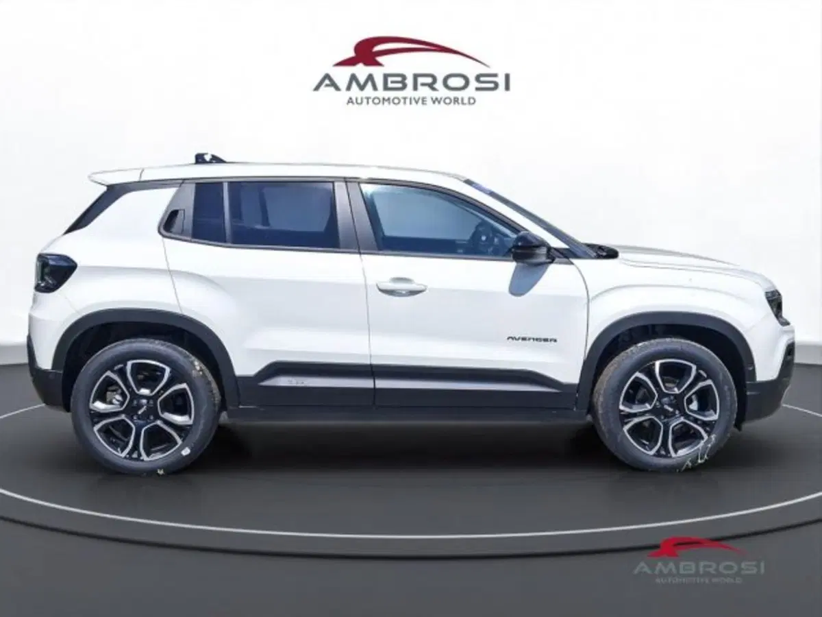 Jeep Avenger nuova a Perugia (5)