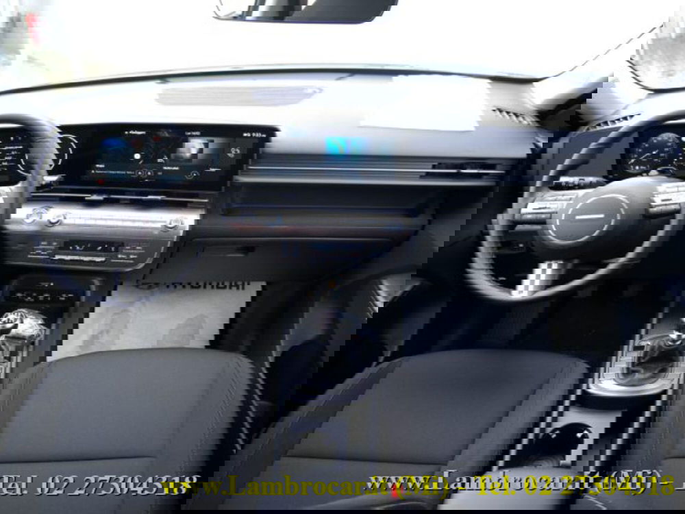 Hyundai Kona nuova a Milano (2)