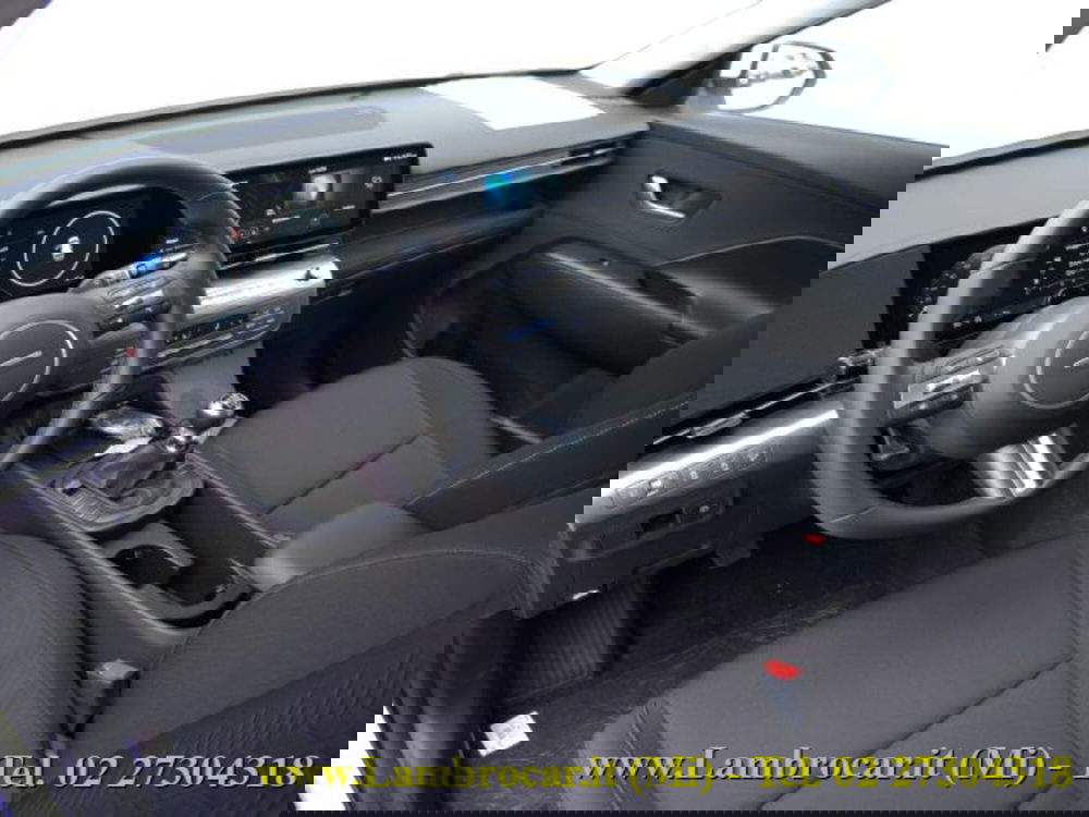 Hyundai Kona nuova a Milano (3)