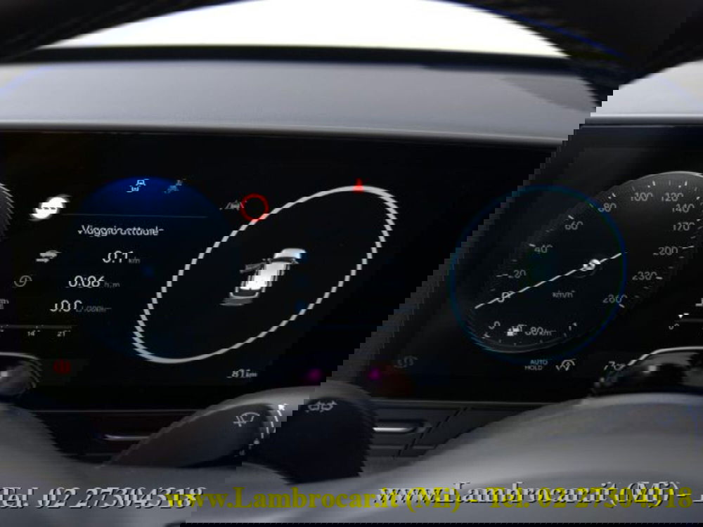 Hyundai Kona nuova a Milano (7)