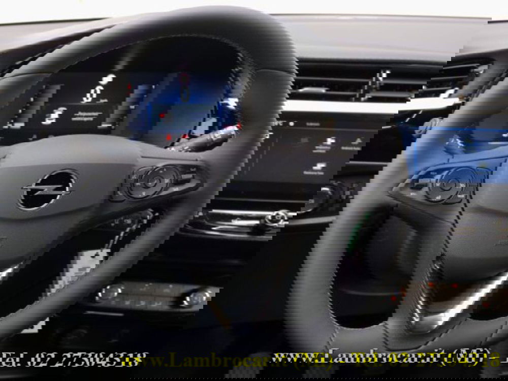 Opel Corsa nuova a Milano (7)