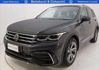 Volkswagen Tiguan 2.0 TDI 150 CV SCR DSG 4MOTION Life del 2023 usata a Massarosa